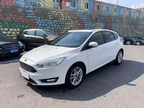 Ford Focus 2017 — фото 1