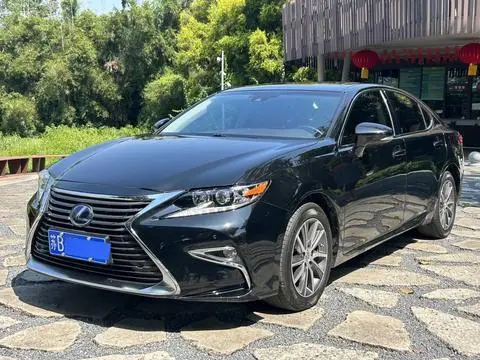 Lexus ES 2015
