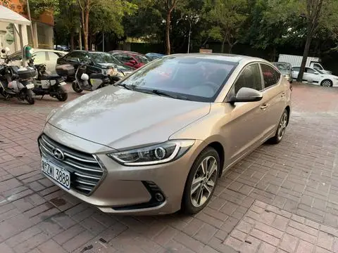 Hyundai 领动 2016 — фото 1