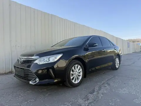 Toyota Camry 2015