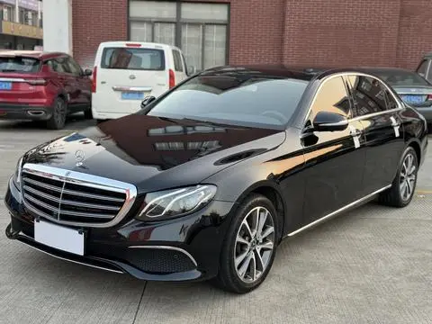 Mercedes-Benz E-Class 2019 — фото 1
