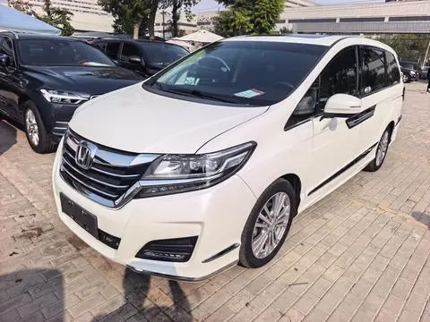 Honda 艾力绅 2016