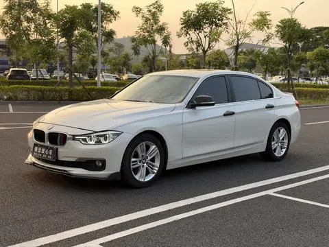 BMW 3 Series 2017 — фото 1