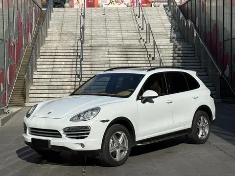 Porsche Cayenne 2014