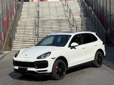 Porsche Cayenne 2011