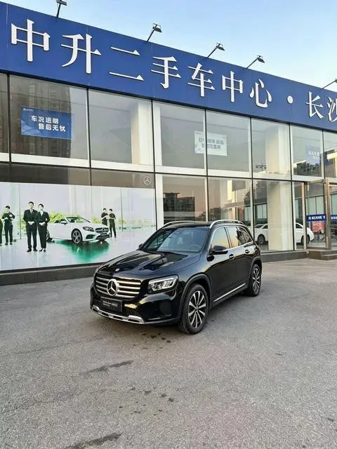 Mercedes-Benz GLB 2025