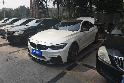 BMW M4 2019