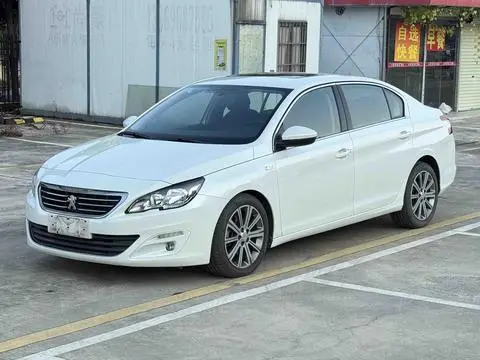 Peugeot 408 2016