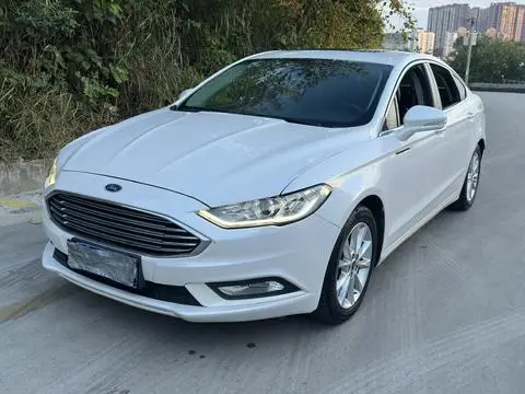Ford Mondeo 2017 — фото 1