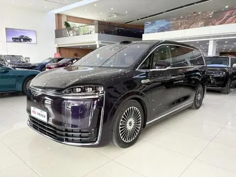 Luxeed V9 2026