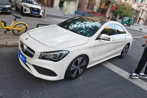 Mercedes-Benz CLA 2017