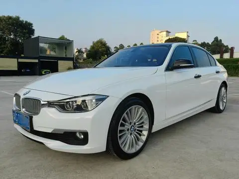 BMW 3 Series 2018 — фото 1
