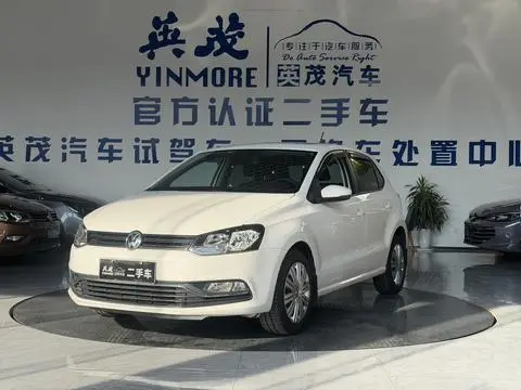 Volkswagen Polo 2016 — фото 1