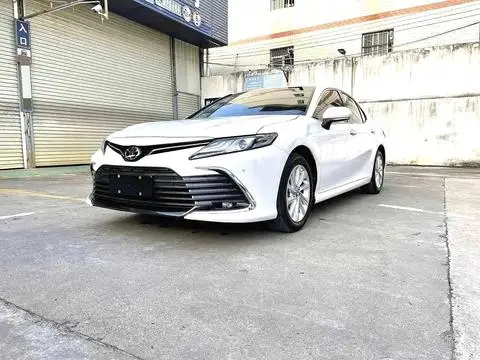 Toyota Camry 2019