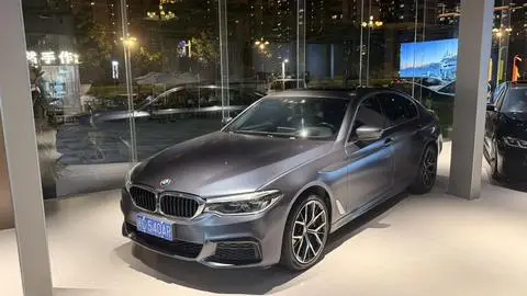 BMW 5 Series 2020