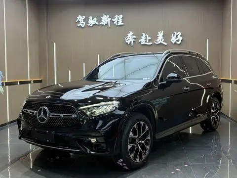 Mercedes-Benz GLC 2023