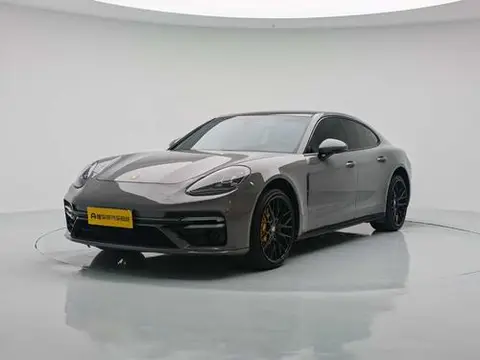 Porsche Panamera 2017