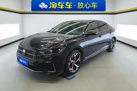 Volkswagen Passat 2023