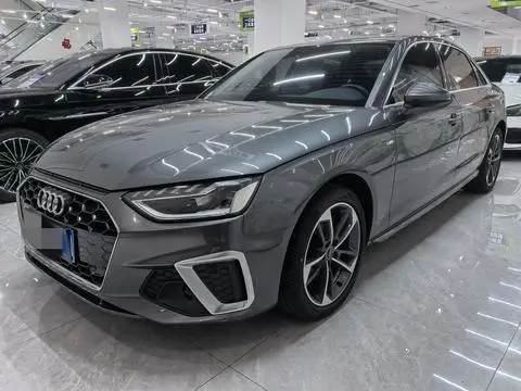 Audi A4L 2023 — фото 1