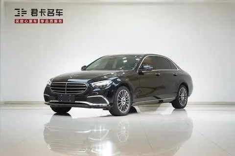Mercedes-Benz E-Class 2023 — фото 1
