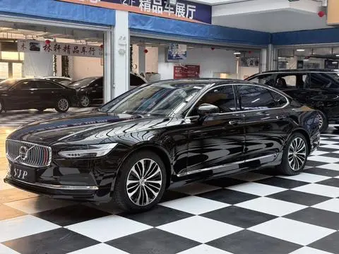 Volvo S90 2023