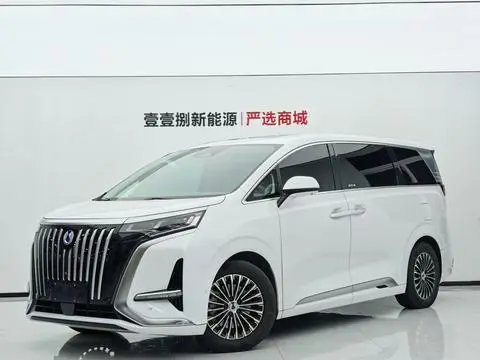 Denza D9 EV 2022