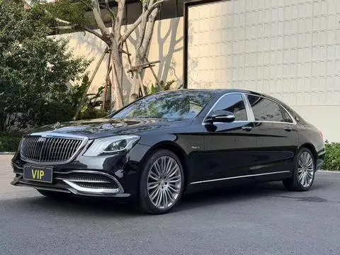Mercedes-Benz 迈巴赫S-Class 2015