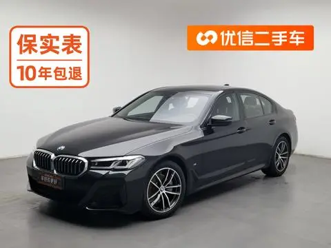 BMW 5 Series 2022 — фото 1