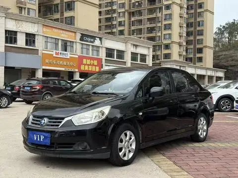 Venucia D50 2013