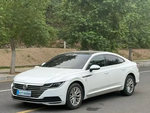 Volkswagen CC 2020 — фото 1