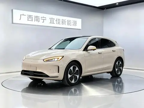 AITO M5 2022