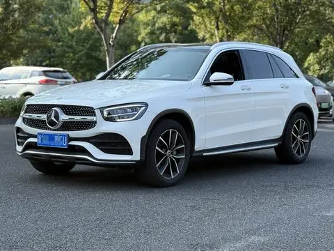 Mercedes-Benz GLC 2022 — фото 1