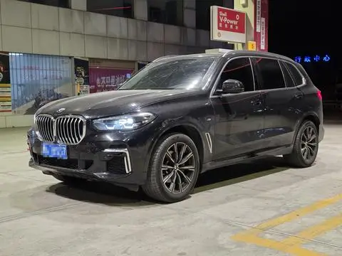 BMW X5 2022