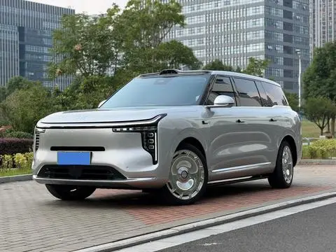 IM Motors 智己LS9 2026