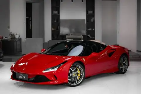 Ferrari F8 2019