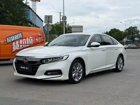Honda Accord 2018 — фото 1