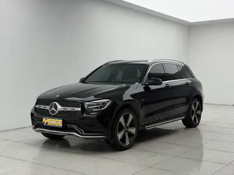 Mercedes-Benz GLC 2022 — фото 1