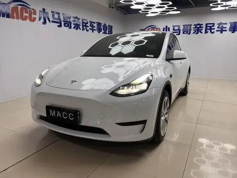 Tesla Model Y 2022 — фото 1