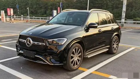 Mercedes-Benz GLE 2025