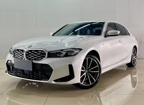 BMW 3 Series 2025 — фото 1