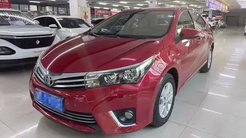 Toyota Corolla 2014 — фото 1