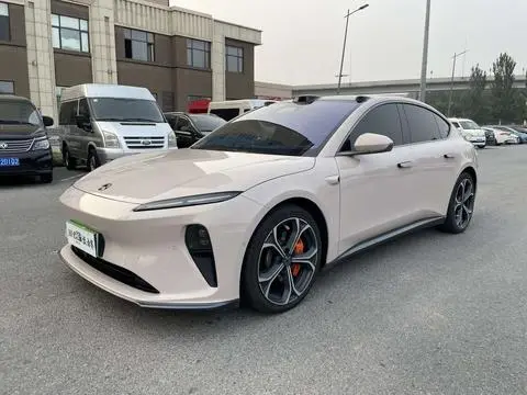 NIO ET5 2022