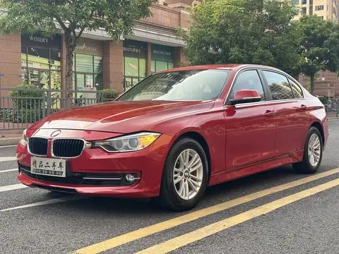 BMW 3 Series 2013 — фото 1