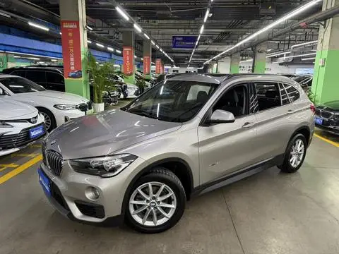BMW X1 2018 — фото 1