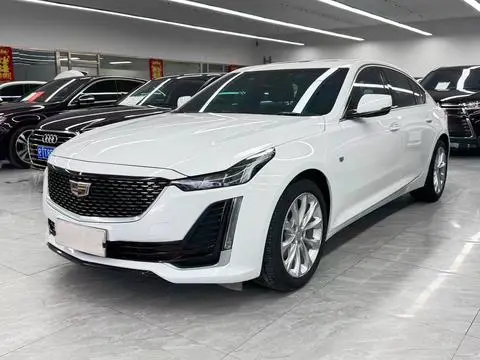 Cadillac CT5 2022 — фото 1