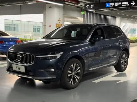 Volvo XC60 2022