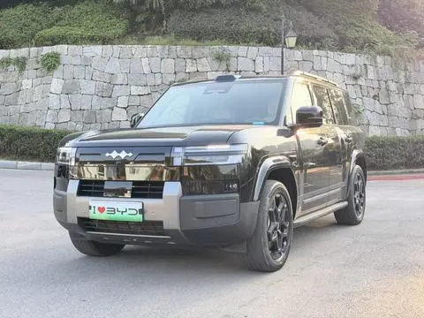 BYD Leopard 钛7 PHEV 2025