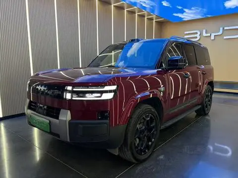 BYD Leopard 钛7 PHEV 2025