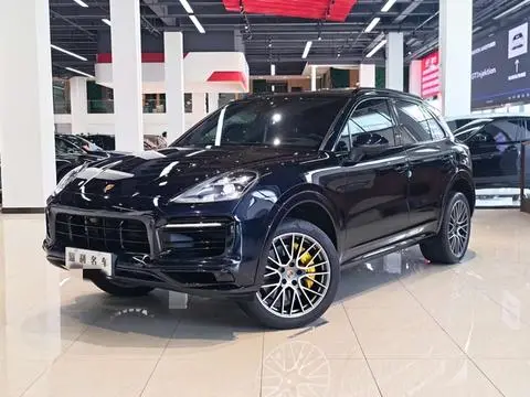 Porsche Cayenne 2023 — фото 1