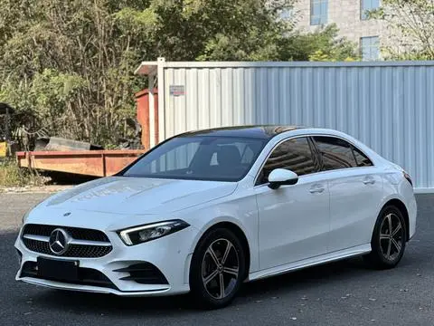 Mercedes-Benz A-Class 2022 — фото 1